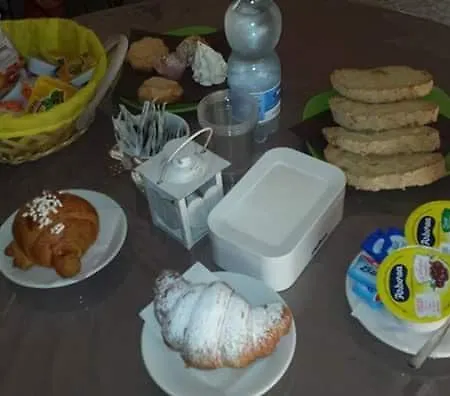 Oda ve Kahvaltı Il Melangolo 3*